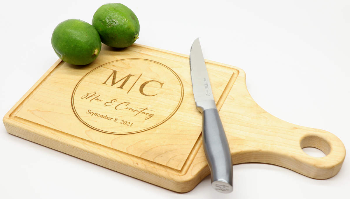 Maple Paddle Style Cutting Board - Couples